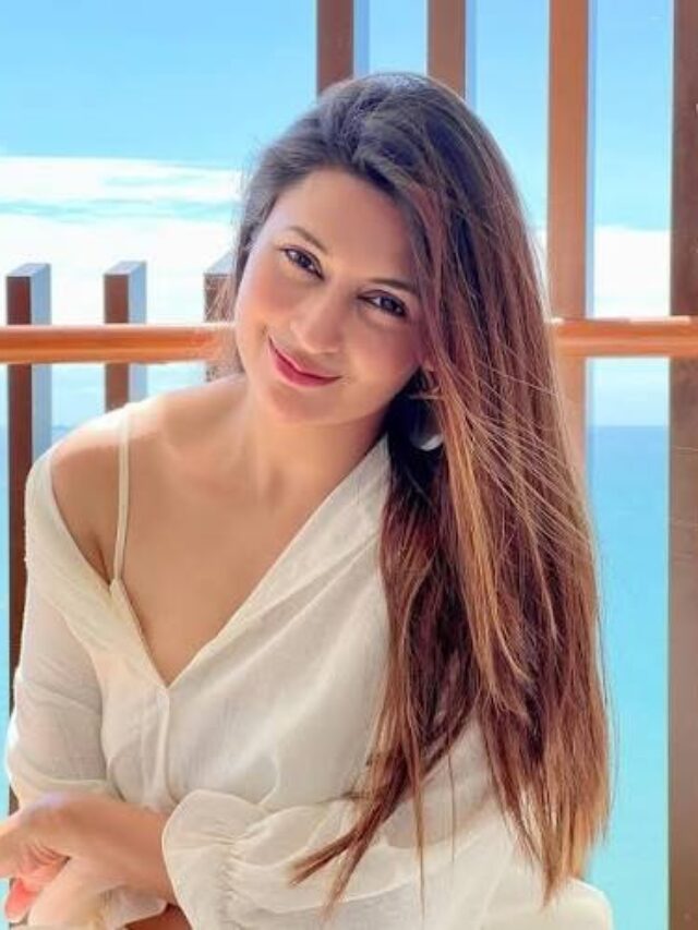 Divyanka Tripathi Pic: आर्थिक तंगी के चलते बेचा टूथपेस्ट, अब करोड़ों की मालकिन है ये खूबसूरत एक्ट्रेस, क्या आप जानते हैं इन्हें