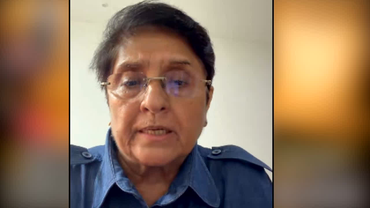 Kiran Bedi On Jantar Mantar Protest : जंतर-मंतर आंदोलन पर किरण बेदी का बड़ा सुझाव! PMO और अमित शाह को टैग कर बताया छात्रों से डील का नया मॉडल