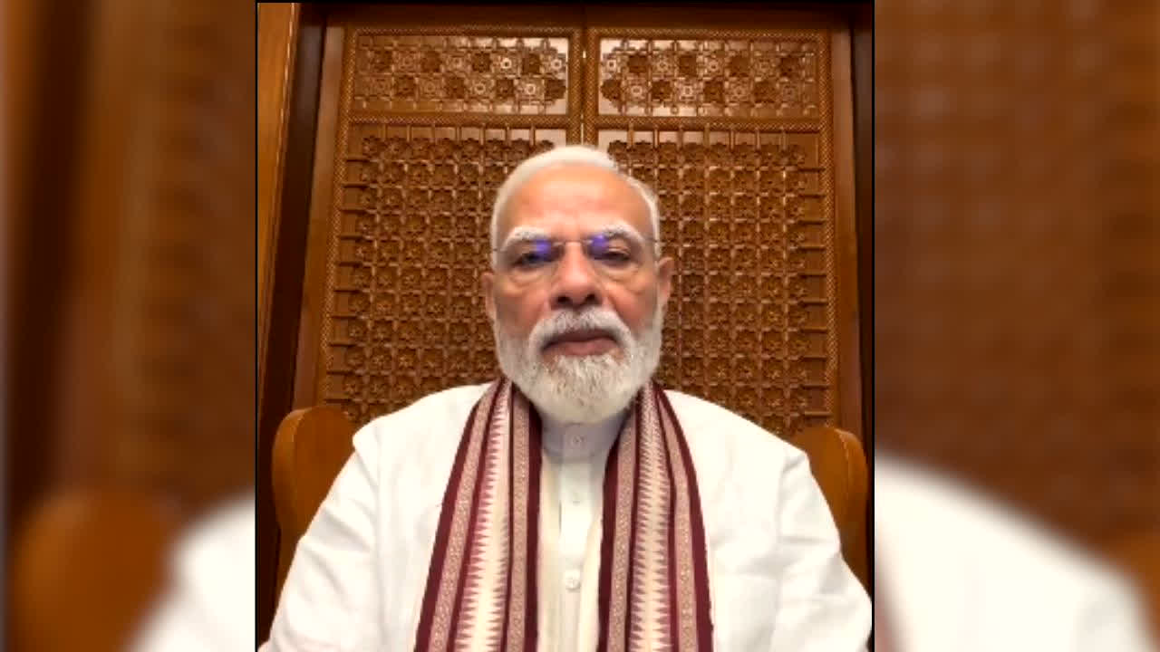 PM Modi New Video Message : PM मोदी का एक और VIDEO! देर रात फिर आए सामने, ‘थैंक यू फ्रेंड्स’ कहकर दिया बड़ा संदेश