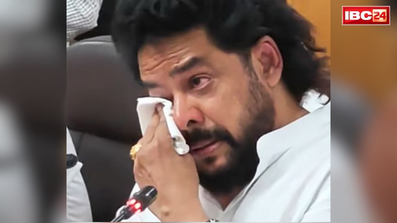 B. Nagendra Resigned: कैबिनेट मंत्री का इस्तीफा.. रोते हुए छोड़ा मंत्री पद, मुख्यमंत्री ने दोबारा मंत्रिमंडल में किया था लेकिन फिर अचानक..