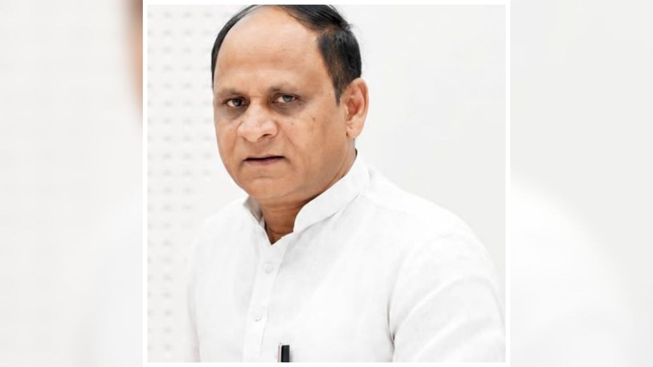 BJP on Samajwadi Party: ‘सपा राज का डर भूली नहीं हैं महिलाएं’ अखिलेश-डिंपल की प्रेस कॉन्फ्रेंस पर BJP का पलटवार, कहा- यूपी फिर माफियाराज नहीं चाहता