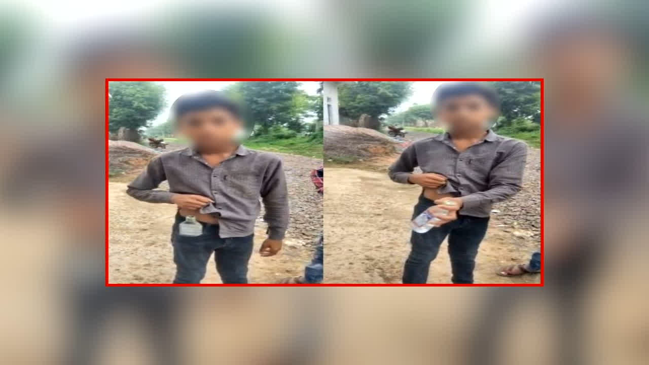 Sharabi Shikshak Viral Video: शराबी शिक्षक ने नाबालिग छात्रों से की इस चीज की मांग, छिपाकर ले जा रहे थे बच्चे तभी हुआ खुलासा, वीडियो देख आप भी हो जाएंगे हैरान
