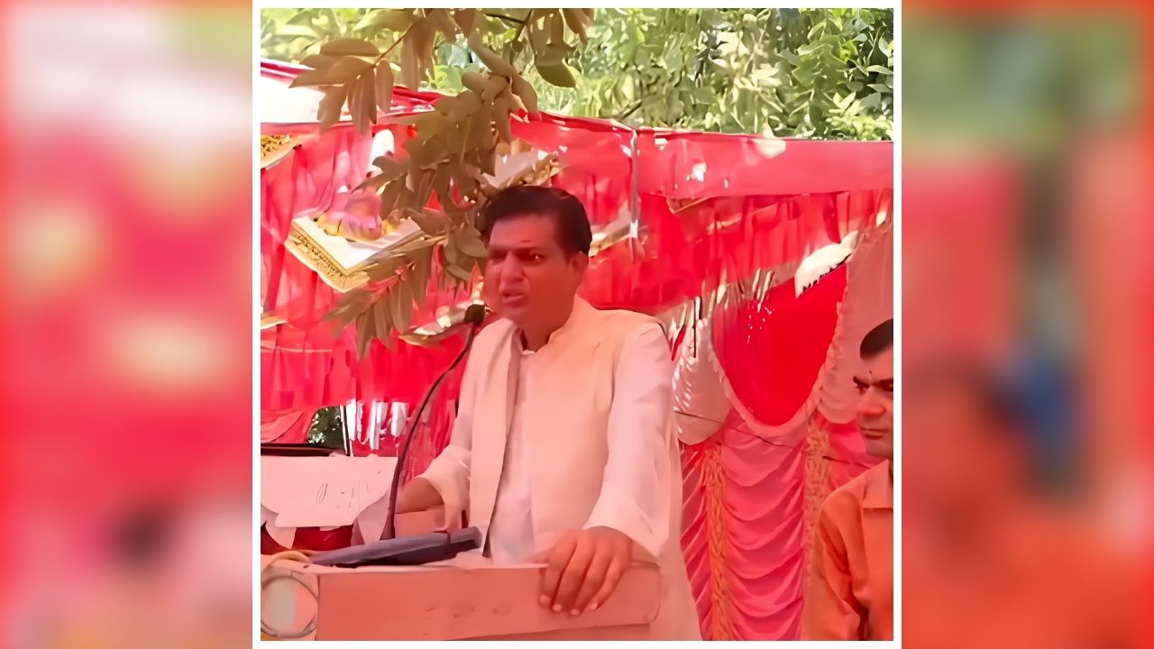 Ex BJP MLA Sanjay Gupta Video: ‘जो वोट नहीं देगा..उसके पेट में कीड़े पड़ेंगे’, भाजपा पूर्व विधायक के बिगड़े बोल, वोट नहीं देने वालों को दी अजीबोगरीब बद्दुआ, अब वीडियो हुआ वायरल