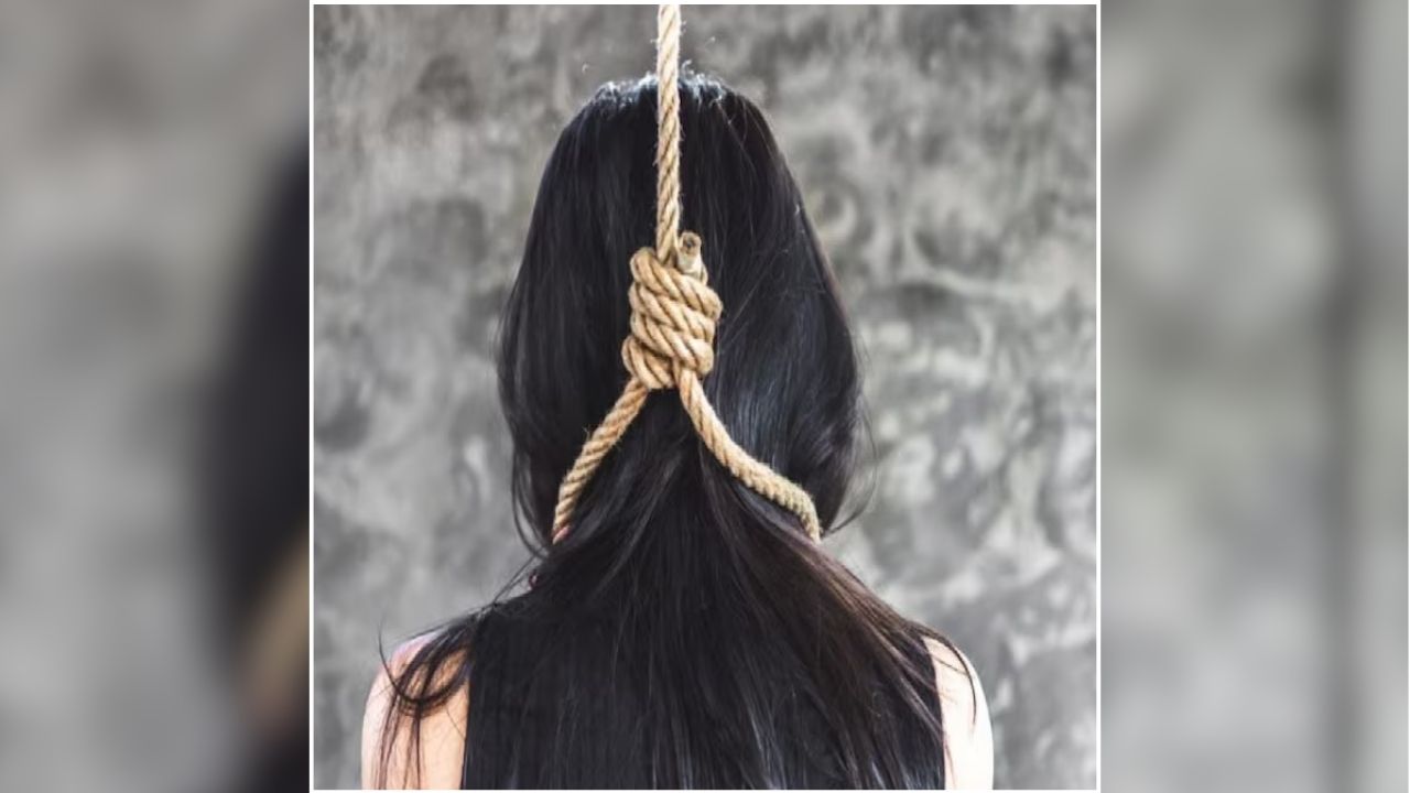 Kawardha Suicide News: परिजनों ने डांटा तो 8वीं की छात्रा ने दे दी जान, कमरे का नजारा देख फटी रह गई सबकी आंखें