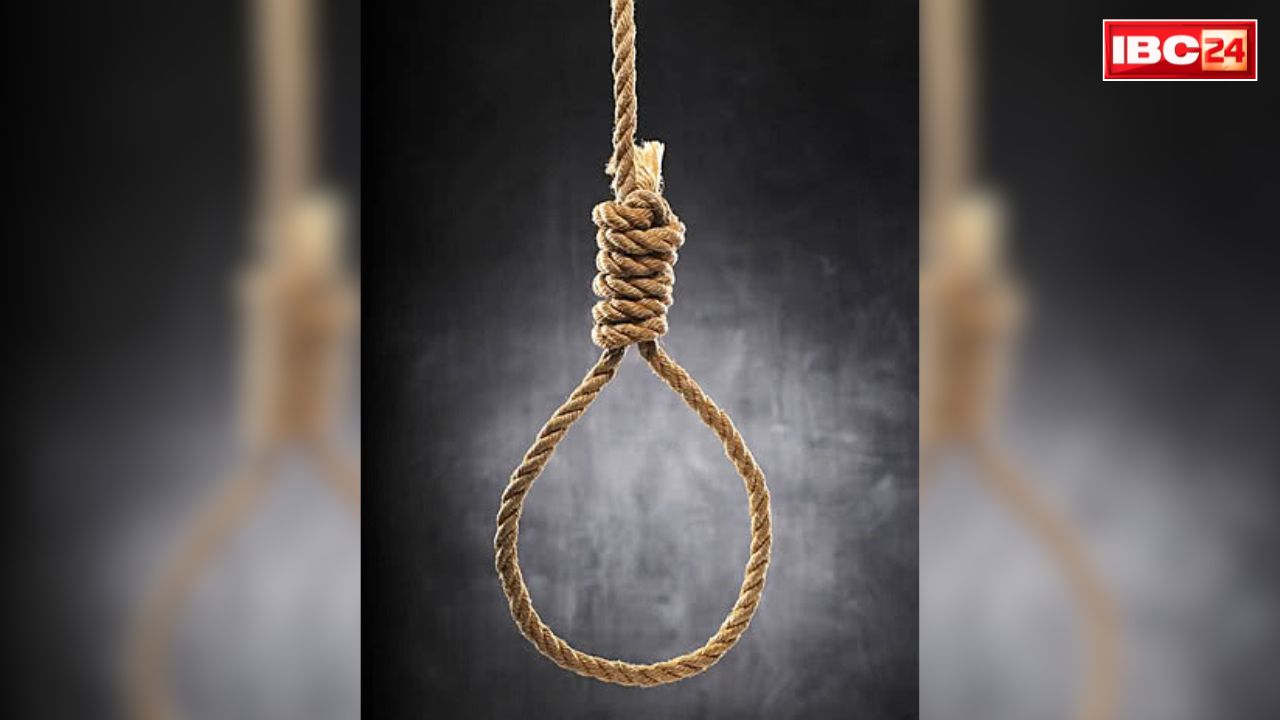 Lok Sabha Joint Director Suicide: लोकसभा के ज्वाइंट डाइरेक्टर ने की ख़ुदकुशी, फंदे पर लटका मिला शव, पुलिस को मिला 10 पन्नों का सुसाइड नोट