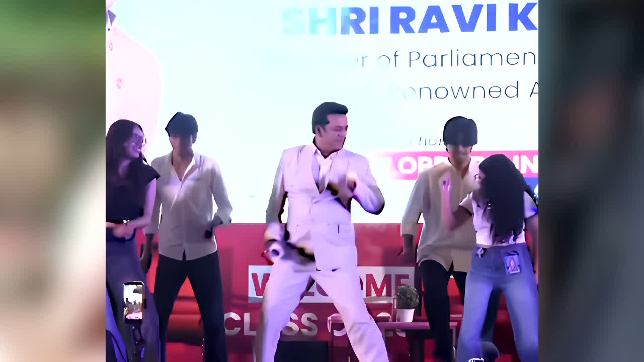 Ravi Kishan Comeback : Gen-Z संग रवि किशन का धमाकेदार डांस, सांसद का ये अंदाज सोशल मीडिया पर छाया, देखें वीडियो