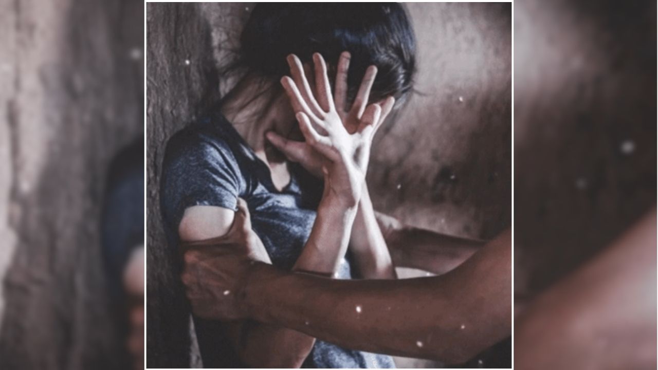 Singrauli Rape Case: फेसबुक फ्रेंड निकला दरिंदा, शादी का झांसा देकर बढ़ाईं नजदीकियां….फिर 8 साल तक बुझाता रहा हवस, फिर जो हुआ सुनकर कांप जाएंगे