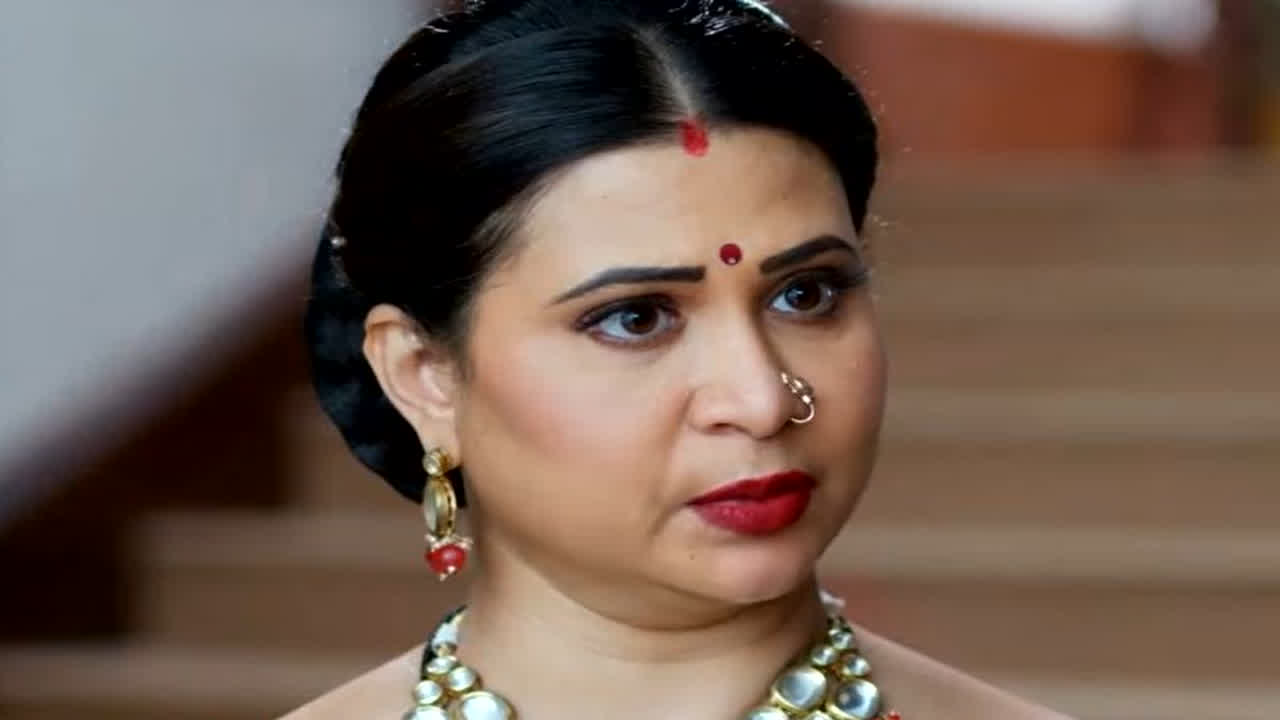 Vasudha: बंद कमरे में छिपा खौफ़नाक सच! क्या आख़िरी फैसले से पहले बेनक़ाब हो पाएगा दिनेश या सावित्री की एक गलती बर्बाद कर देगी सब कुछ?