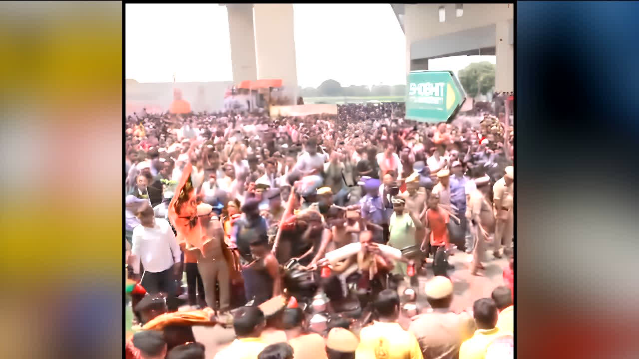 Agni 5 Missile Kanwar Yatra : कांवड़ में दिखी अग्नि-5 मिसाइल, 51 गोलों की झलक! हरिद्वार से दिल्ली तक जहां पहुंची, उमड़ पड़ी लोगों की भीड़
