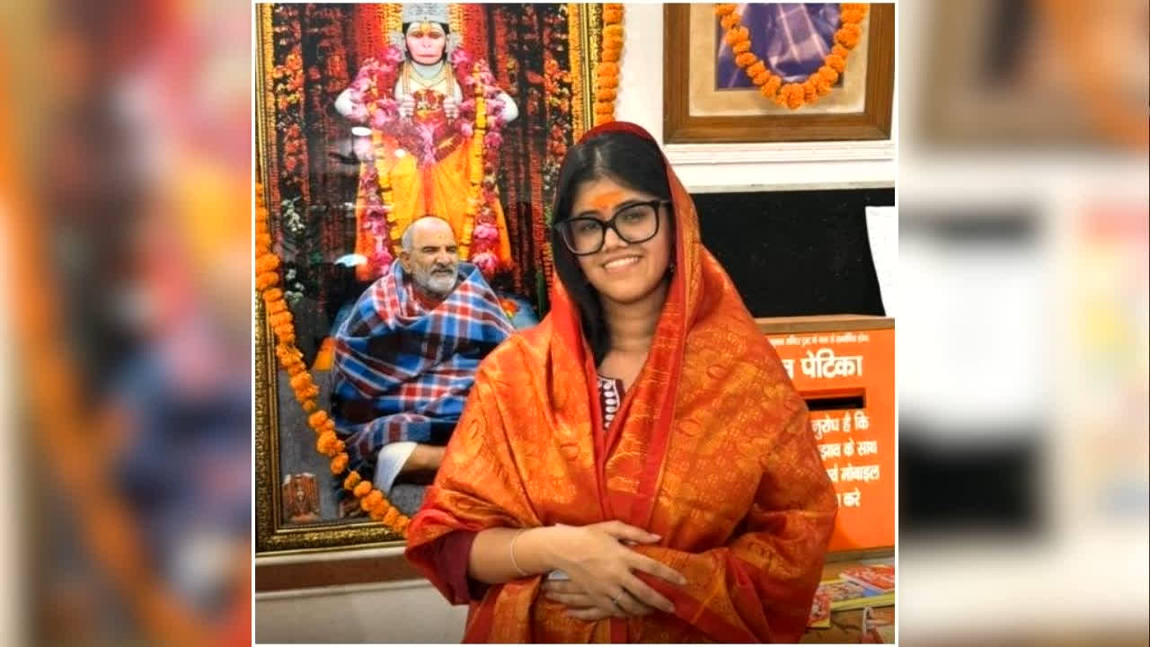 Anupriya Nagar New Movie: देशभर के सिनेमाघरों में छाई हनुमान अंश, अब इस संत के जीवन पर आधारित फिल्म बनाएंगी अनुप्रिया नागर