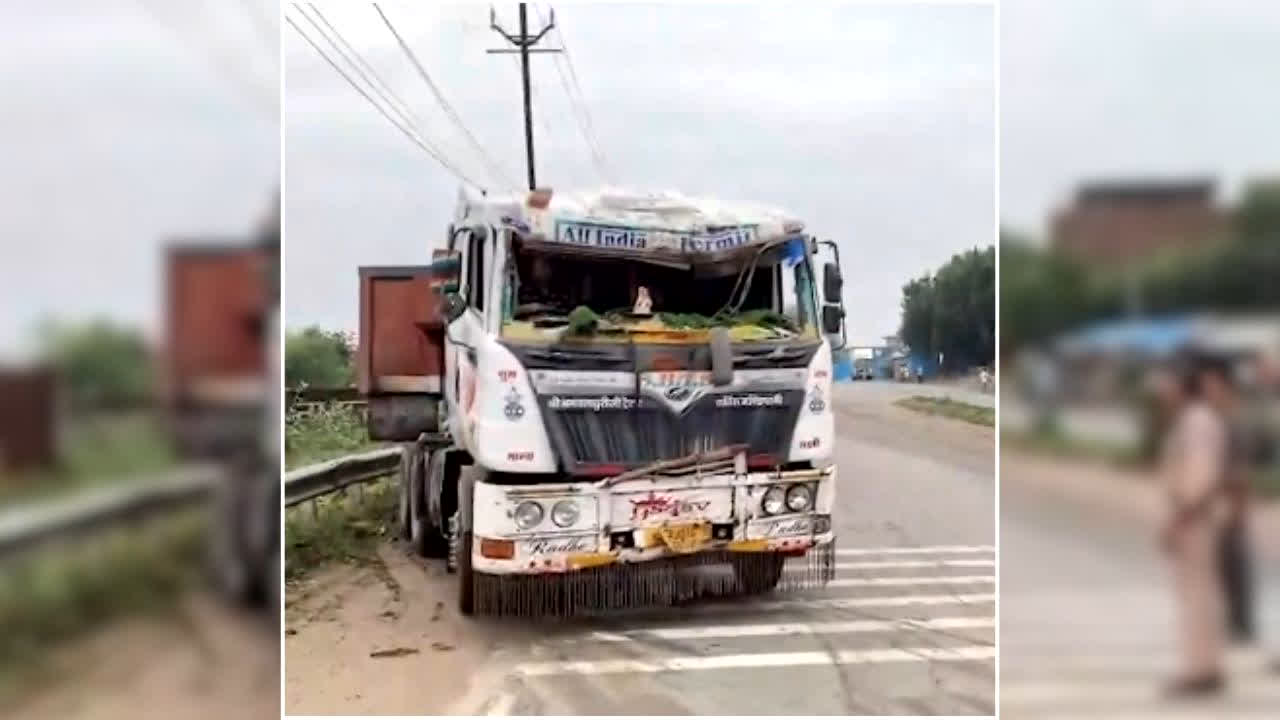 Morena Road Accident: बेकाबू ट्रक ने महिलाओं को कुचला, जन्माष्टमी का जश्न देखकर लौट रहे थे घर…तभी हुआ ऐसा हादसा कि कांप उठे लोग