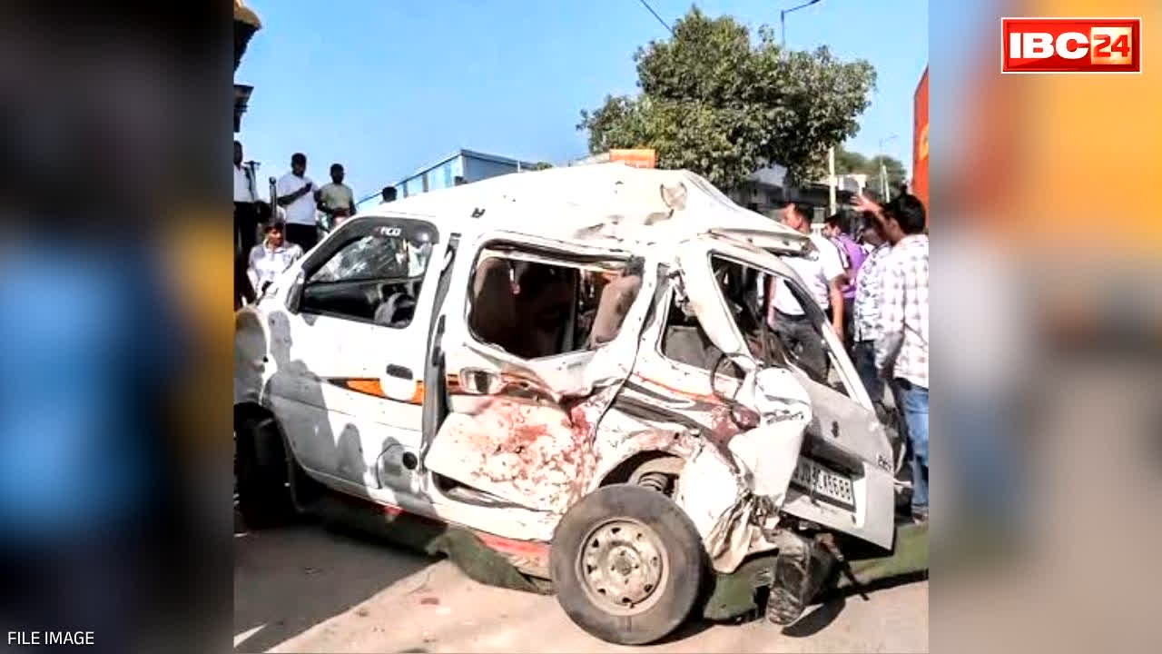 Palwal Road Accident 6 Killed: यहां 6 श्रद्धालुओं की दर्दनाक मौत, 14 घायल.. सड़क किनारे खड़ी ट्रक से जा टकराई पिकअप, बिखरी लाशों के बीच मची चीख-पुकार