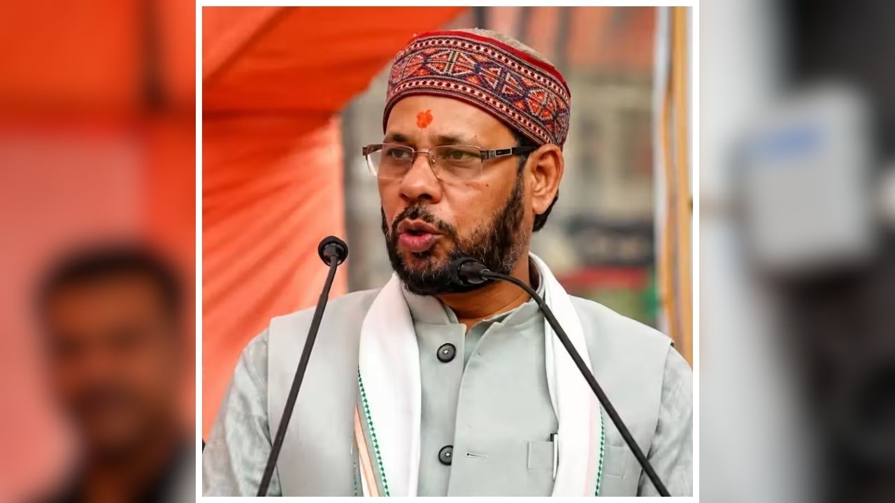 UP Politics News Today: ‘ब्राह्मण समाज की सहनशीलता को कमजोरी न समझें’, सपा के होर्डिंग पर भड़के कैबिनेट मंत्री, कहा- ‘आस्था से खिलवाड़ स्वीकार नहीं’