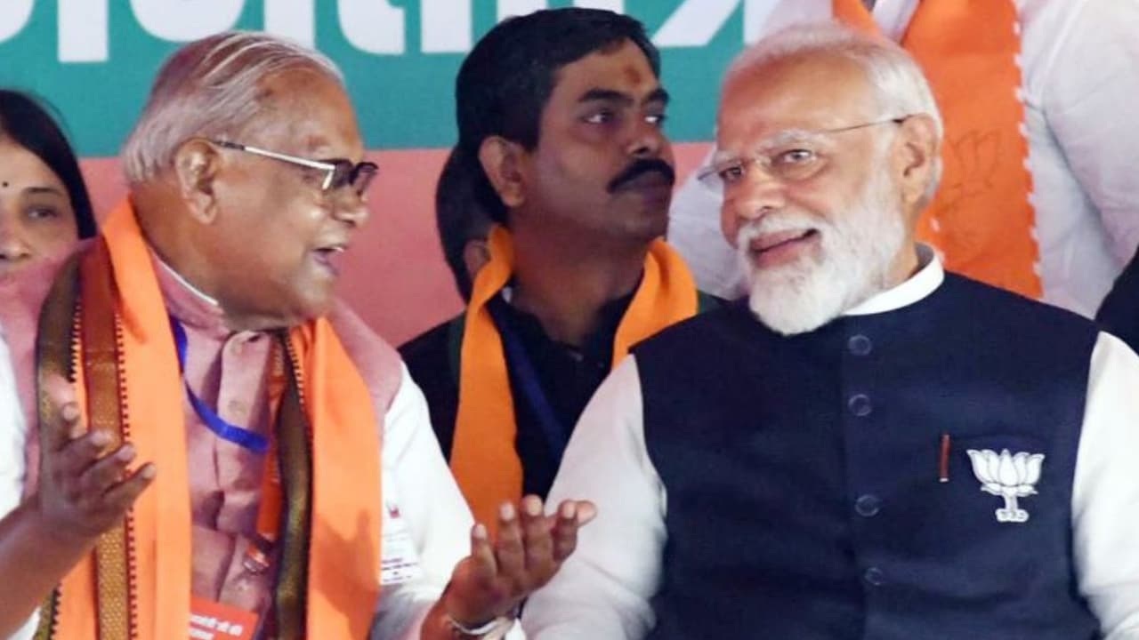 Jitan Ram Manjhi Health Update: मोदी सरकार के इस मंत्री की बिगड़ी तबीयत, एम्स के ICU में चल रहा इलाज, डेंगू होने की आशंका
