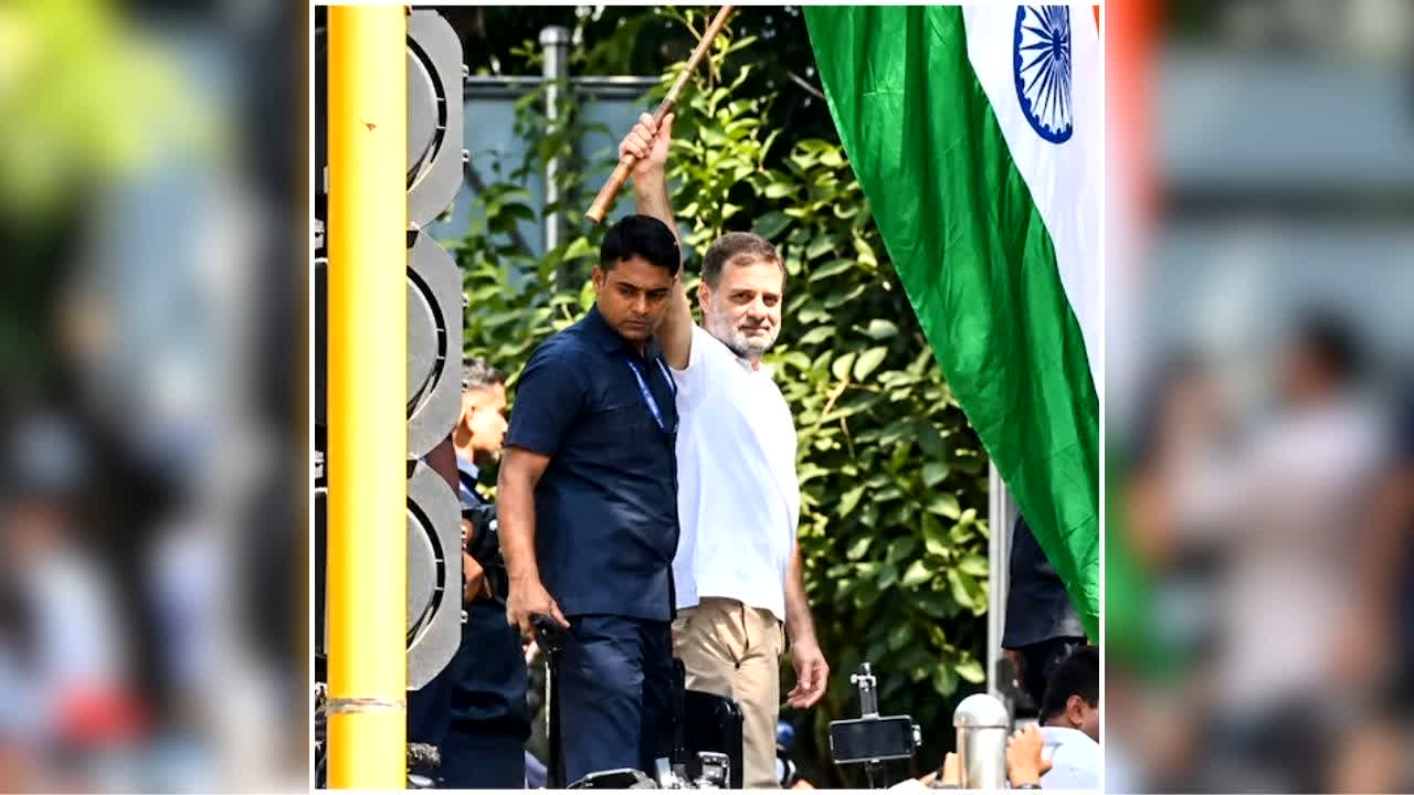 इंडिया ब्लॉक का दिल्ली मार्च, CEC के खिलाफ विरोध प्रदर्शन