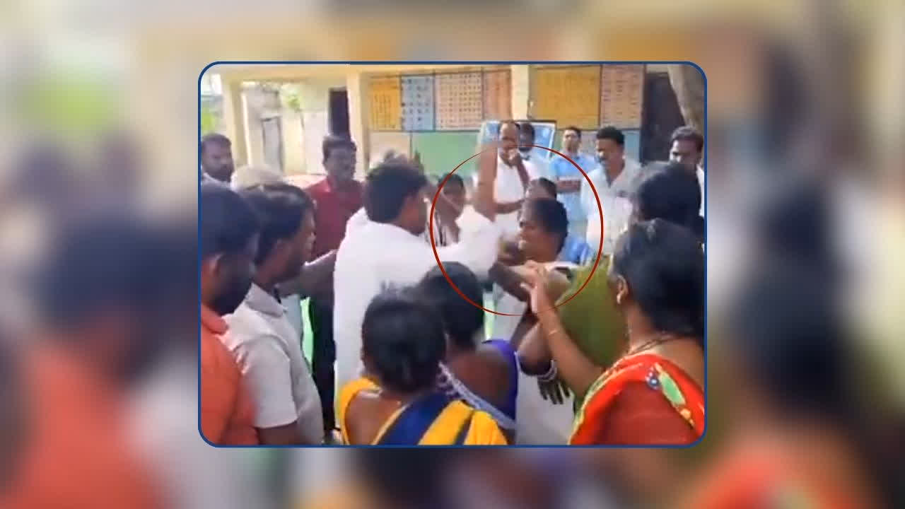 तेलंगाना: कांग्रेस नेता पर दलित महिला से मारपीट का आरोप, वीडियो वायरल