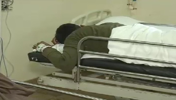 पुलिस-नक्सली मुठभेड़ में 2 जवान शहीद, 4 जवान घायल