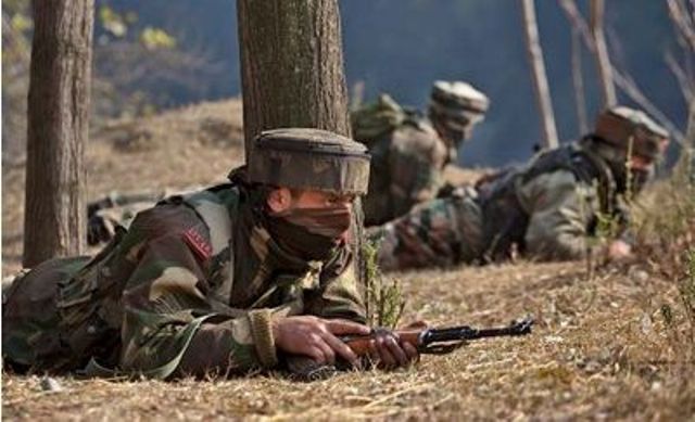 जम्मू-कश्मीर: कुपवाड़ा जिले में मुठभेड़ में 2 आतंकी ढेर