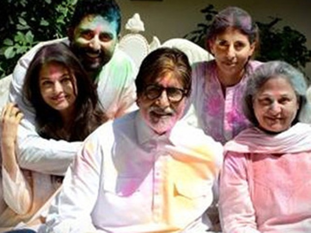 ‘बिग बी’ ने दी होली की शुभकामनाएं