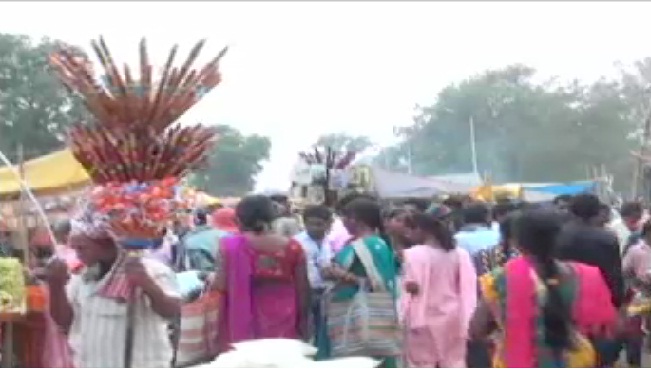 शीतला माता मंदिर में माता मेले का आयोजन