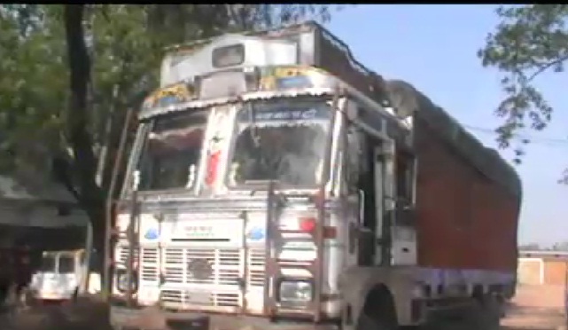 बिलासपुर: ट्रक ने बाइक को टक्कर मारी, हादस में 1 बच्चे की मौत