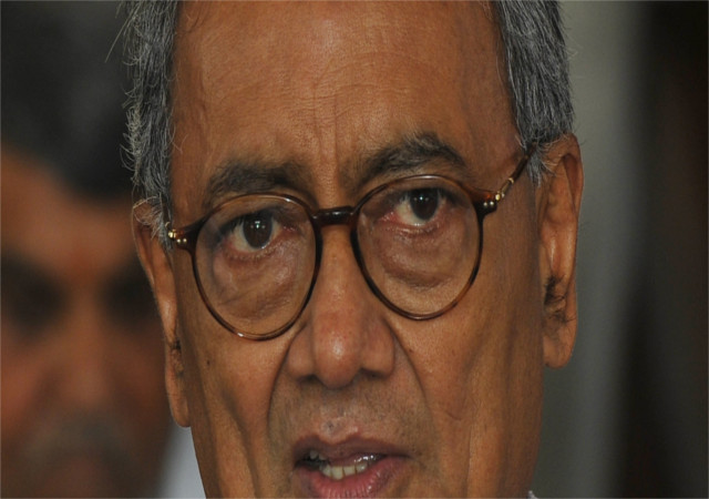 व्यापमं फर्जीवाड़ा मामले में CBI ने दर्ज किए पूर्व सीएम दिग्विजय सिंह के बयान