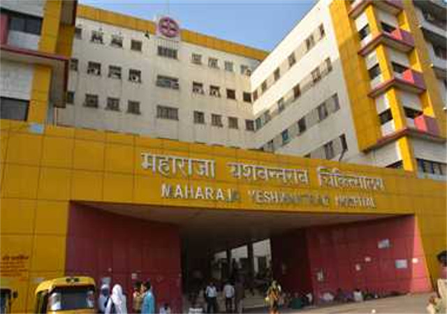 एमवॉय अस्पताल में पानी की किल्लत से मरीज परेशान