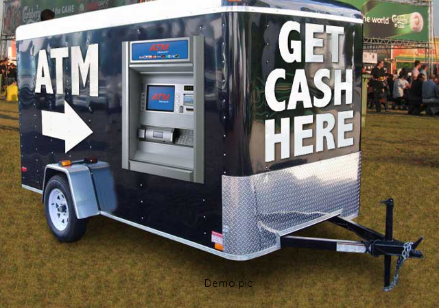 सिंहस्थ में श्रद्धालुओं को नहीं होगी परेशानी, घूम रहे हैं चलित ATM