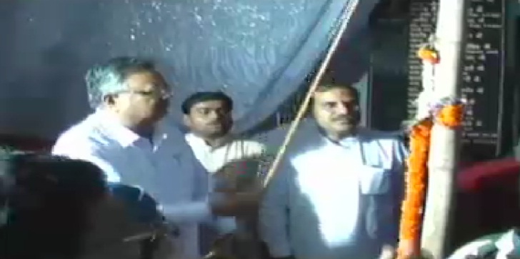 बिलासपुर में CM रमन सिंह ने किया चौपाटी का लोकार्पण