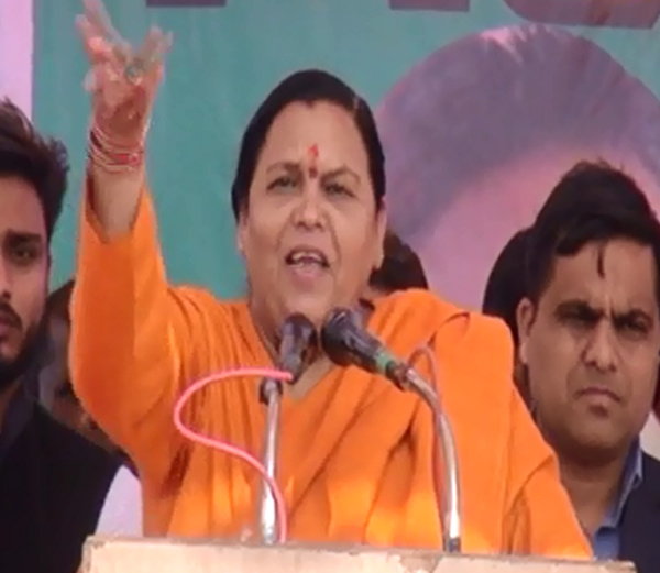 उमा भारती की तबीयत बिगड़ने पर हेलीकॉप्टर की इमरजेंसी लैंडिग