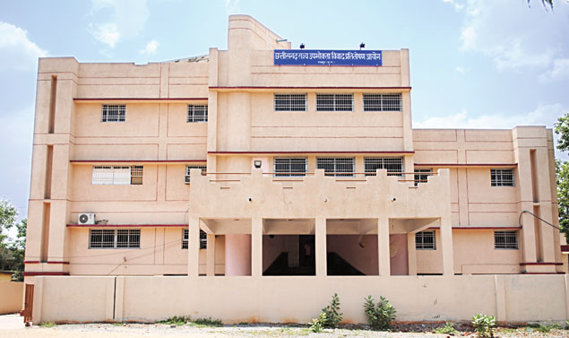 चिटफंड कंपनी पर्ल्स ग्रीन इंडिया पर 4 लाख 56 हजार का जुर्माना