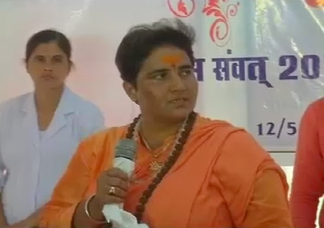 सिंहस्थ पहुंची साध्वी प्रज्ञा ने सीएम शिवराज पर साधा निशाना