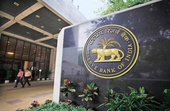 नोटों के डिजाइन और रंग में बदलाव करेगा RBI