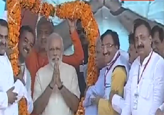 सहारनपुर में PM नरेंद्र मोदी ने कहा- देश तो बदल रहा, लेकिन कुछ लोग नहीं