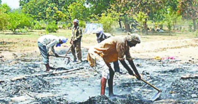 जवाहरबाग में सफाई के दौरान मिला रॉकेट लॉन्चर