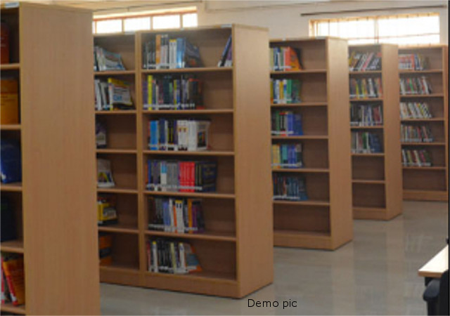 CG: अच्छी पहल, पढ़ाई पूरी होने पर जमा होंगी मुफ्त में बांटी गई किताबें