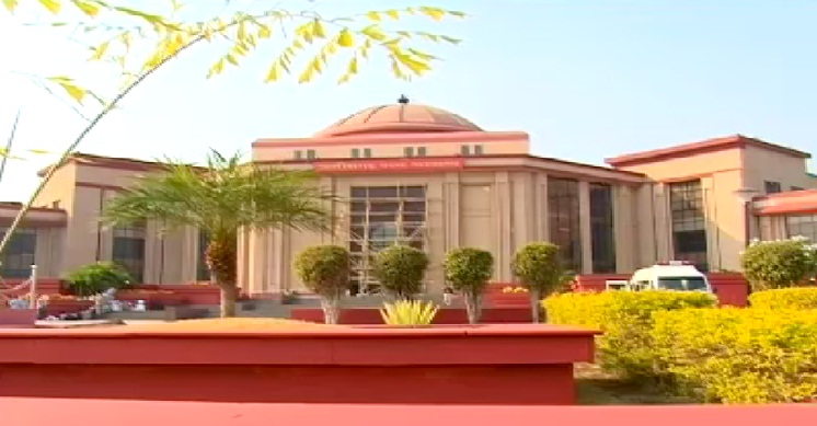 बिलासपुर: शिक्षा अधिकारी और 27 DEO को नोटिस जारी