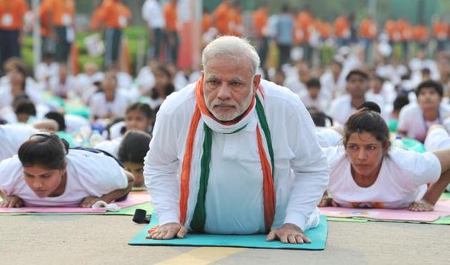 चंडीगढ़ में प्रधानमंत्री नरेंद्र मोदी ने किया योग