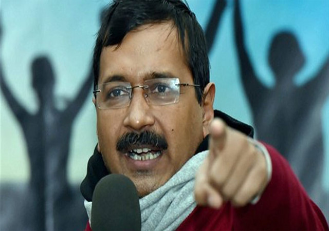 अपनी छवि बेहतर बनाने के लिए पीआर कंपनी की मदद ले रहे केजरीवाल