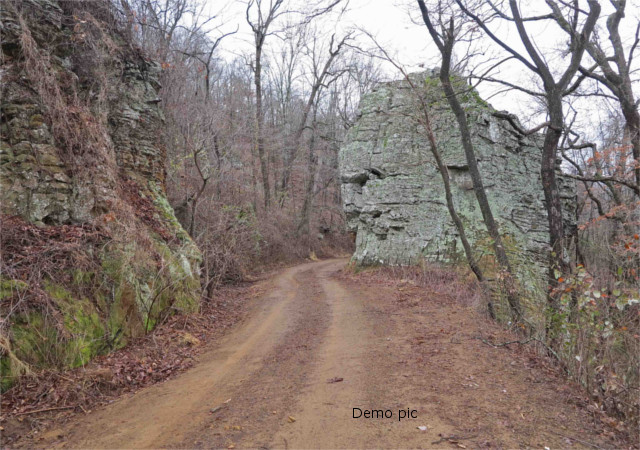 पेंड्रा-अमरकंटक मार्ग पर पहाड़ों में कटाव से हादसे की आशंका