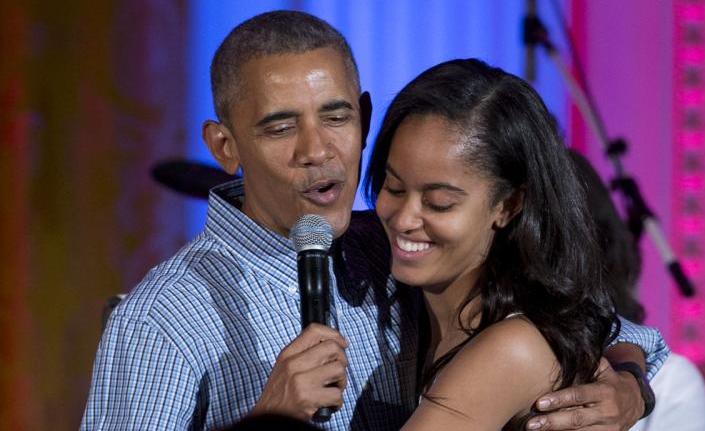 बराक ओबामा ने कुछ अलग अंदाज में किया बेटी का बर्थ डे सेलिब्रेट