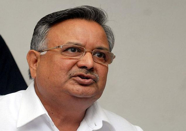 CM रमन सिंह ने ली PWD की समीक्षा बैठक, 2 साल में करीब 1500 किमी सड़क का होगा निर्माण