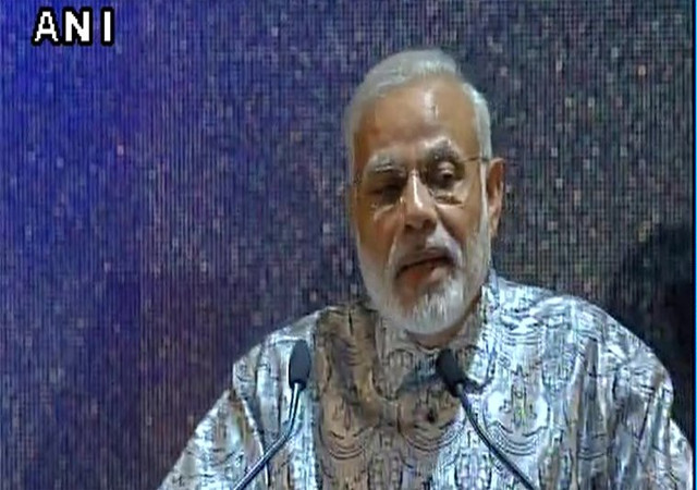 जोहानिसबर्ग में बोले PM मोदी- ‘दक्षिण अफ्रीका ने मोहनदास को महात्मा बनाया’