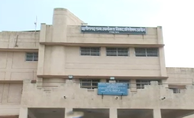 रायपुर: उपभोक्ता आयोग ने 2 बिल्डर्स  पर लगाया 13 लाख 20 हजार का जुर्माना