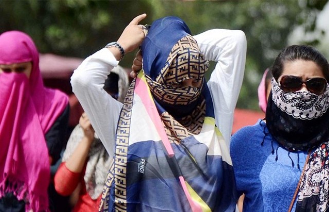 मध्यप्रदेश के कई शहरों में 2 दिन और पड़ेगी भीषण गर्मी, मौसम विभाग का इस साल 96% बारिश का अनुमान