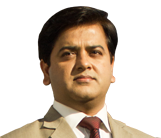 आज भूख एक स्कैंडल बन चुका है