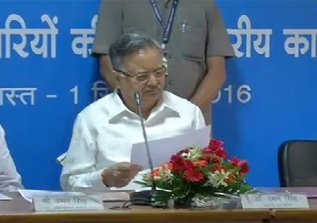 CM रमन ने जनसंपर्क अधिकारियों को किया संबोधित, मीडिया की भूमिका को बताया अहम