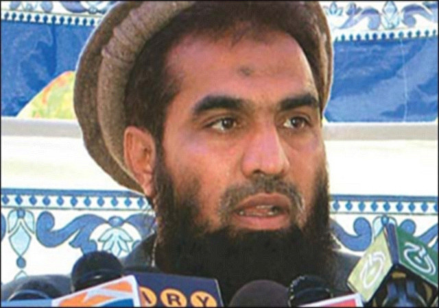 26/11 मुंबई हमलाः PAK की अदालत ने लखवी के खिलाफ जारी किया नोटिस