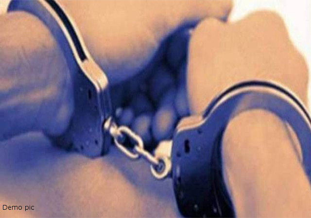 दूसरे राज्यों से युवतियों को लाकर चलाते थे सेक्स रैकेट, गिरफ्तार
