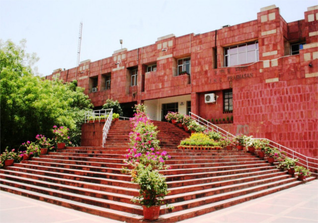 JNU के रिसर्च स्टूडेंट पर लगा रेप का आरोप, गिरफ्तार